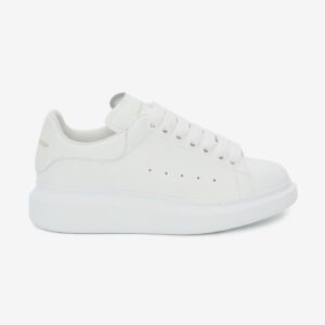Alexander McQueen - Total White